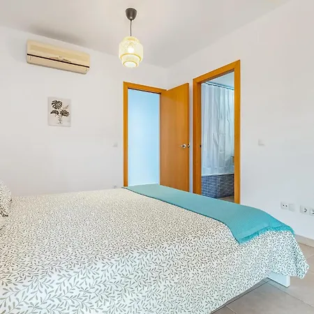 Beautiful In La Rapita With Kitchen